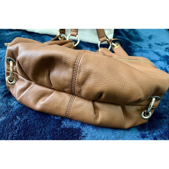 Michael Kors Layton Hobo Tan Tote with Dust Bag and Tag Lightly Worn - Picture 11 of 13